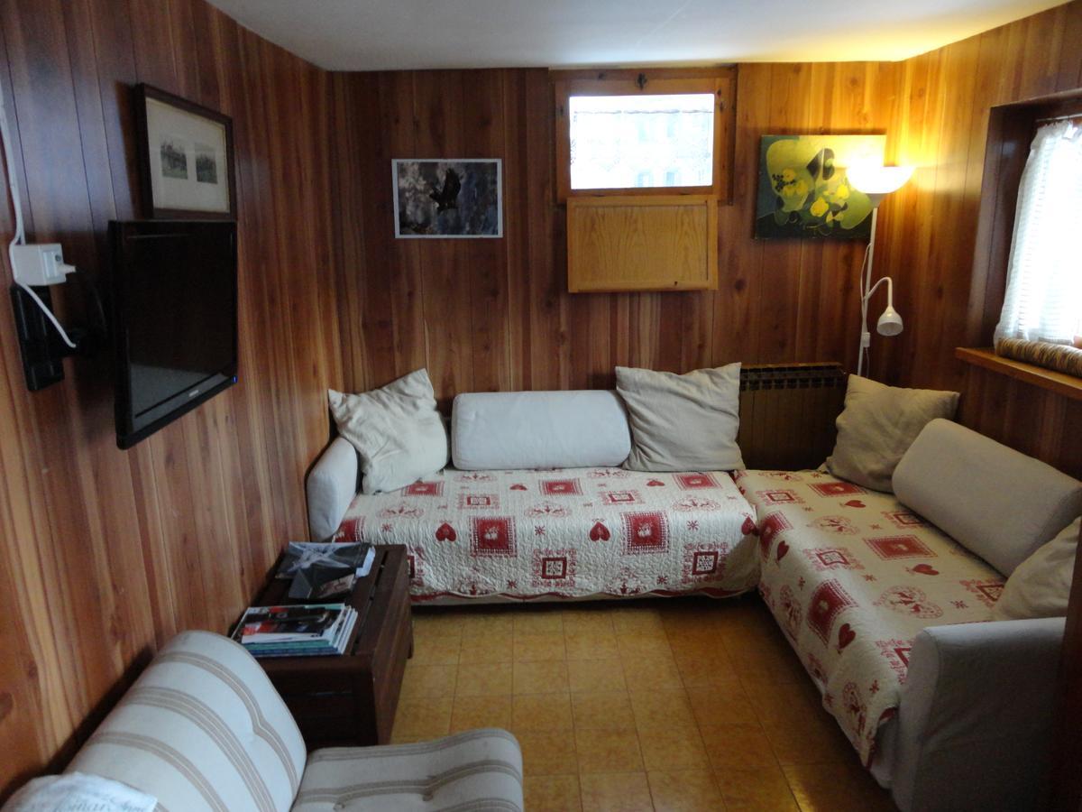Cervinia-Valt Sport & Relax House Apartment Valtournenche Bagian luar foto